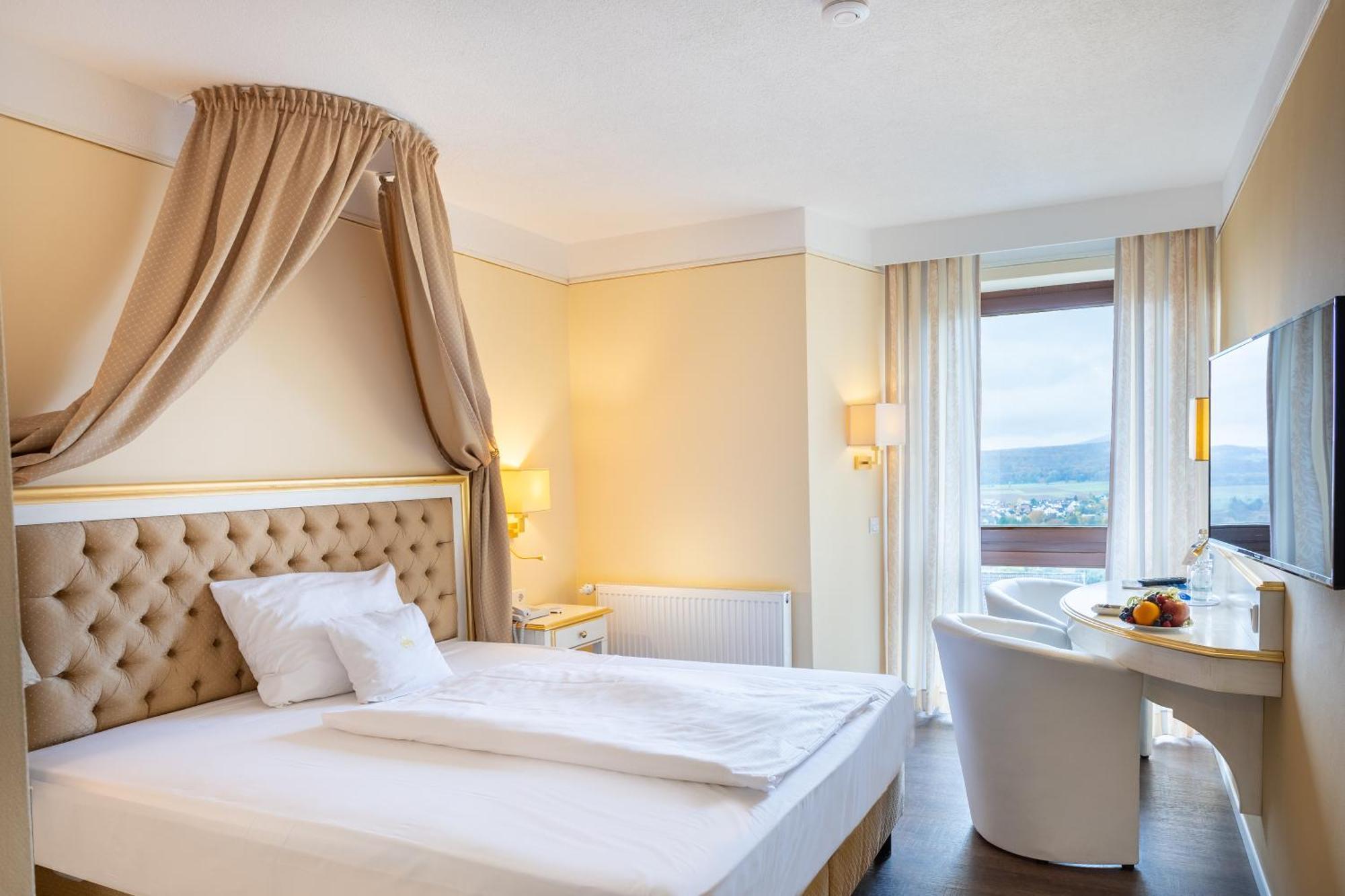 Burghotel Staufenberg Staufenberg  Eksteriør bilde